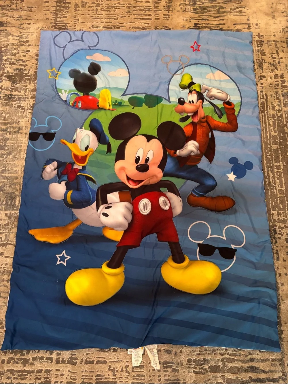 Disney Jr. Mickey Mouse Donald Duck Goofy Toddler Bed Comforter Blanket 56x40”